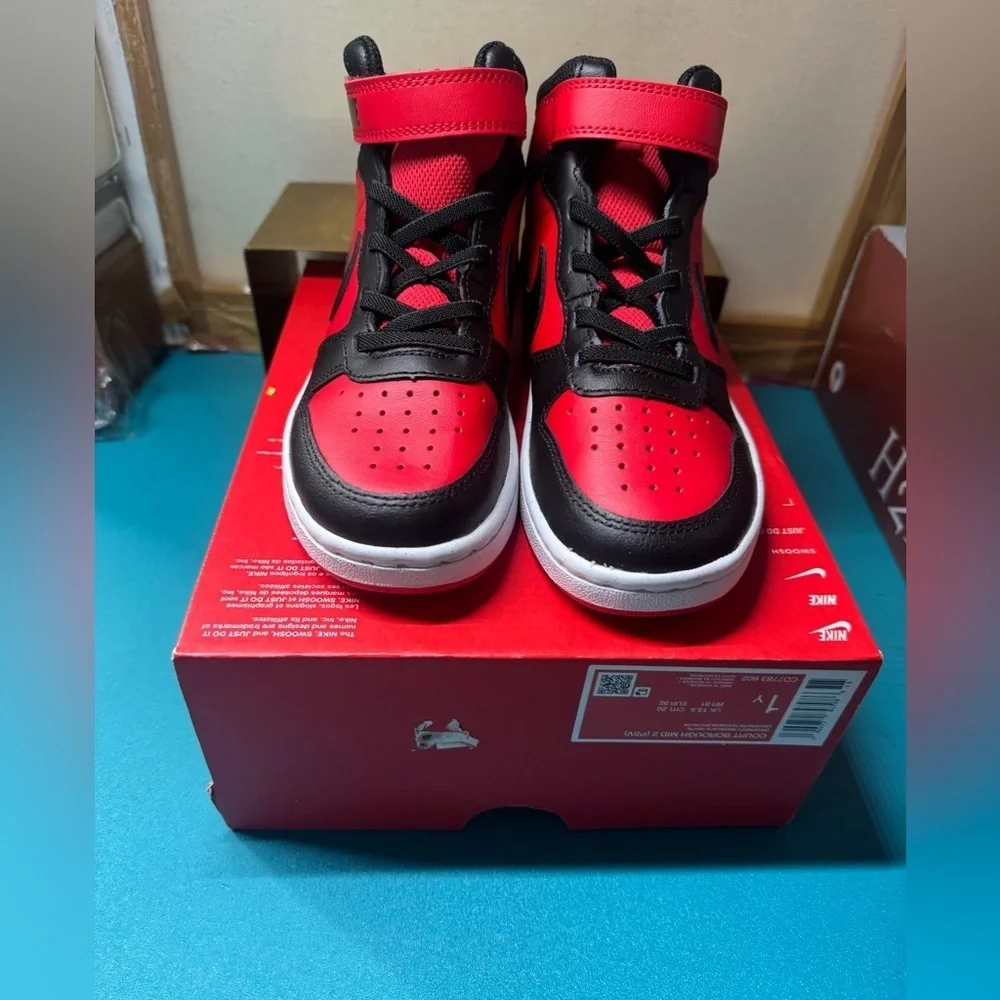 Nike Kids Shoes - Red and Black size 1Y